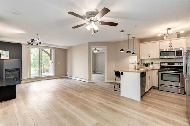 106 - 102 Cranberry Park