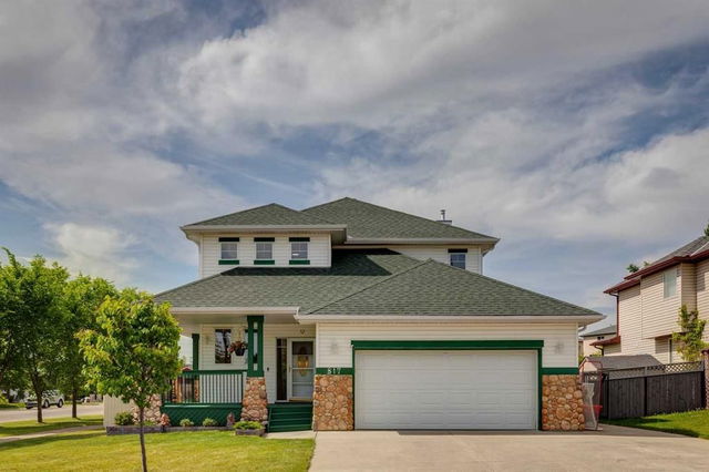 817 Crystal Beach Bay