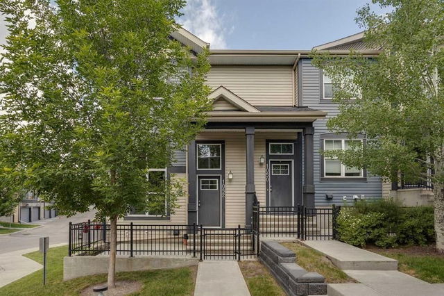 1052 Mckenzie Towne Villas SE