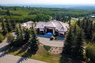31 Pinnacle Ridge Drive