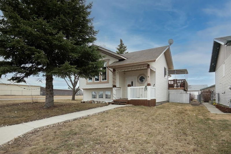 5203 42 Street, Innisfail, Alberta