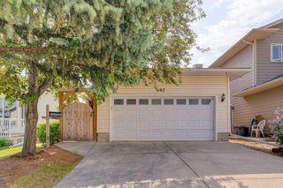 92 Macewan Ridge Close