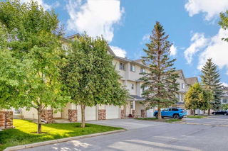 30 Country Hills Cove