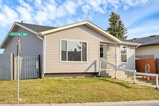 7 Castledale Way