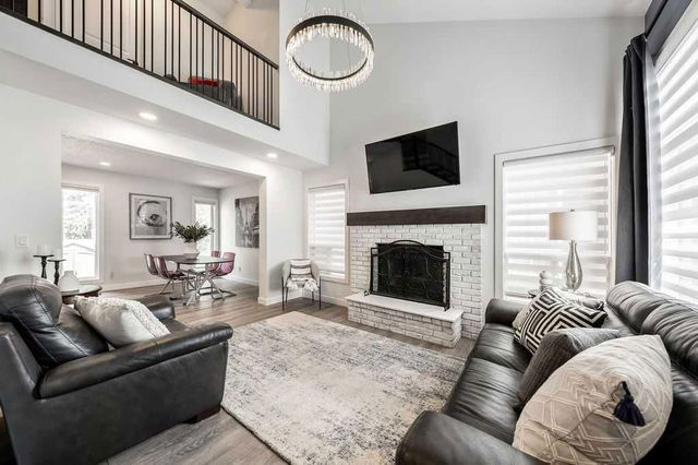 212 Sanderling Place NW