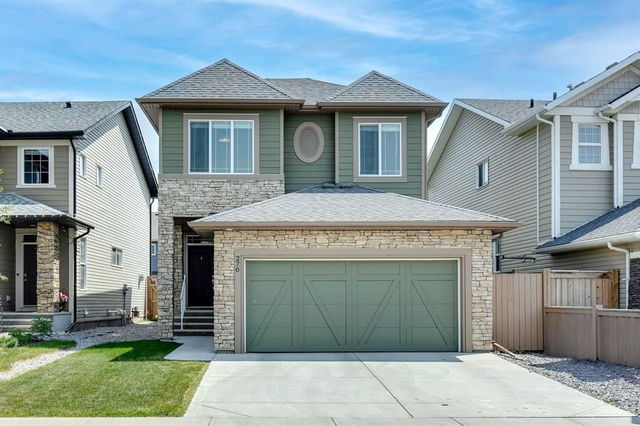 270 Legacy Heights