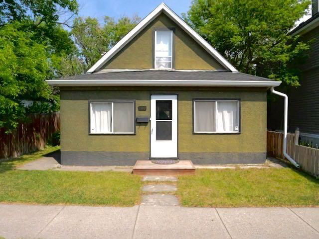 1110 8 Street