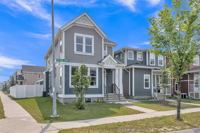 452 Redstone Grove