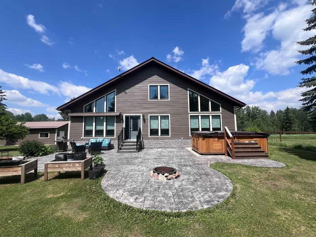271054 Township Road 465