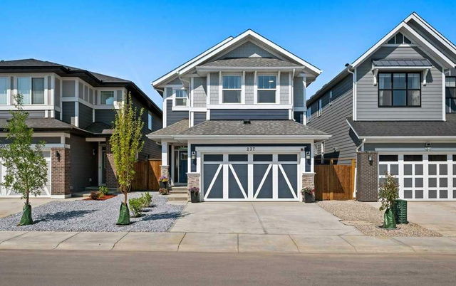 237 Magnolia Terrace SE