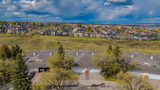 42 Edgevalley View