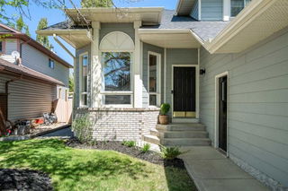 68 Sunvista Place