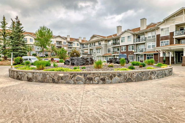 2120 - 1010 Arbour Lake Road