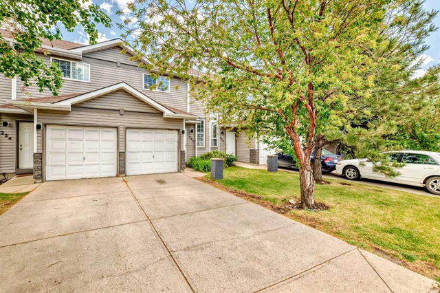 252 Shawinigan Drive