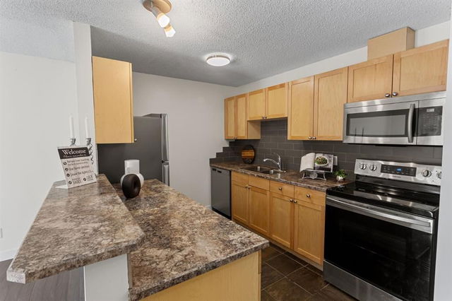 312 - 930 18 Avenue SW