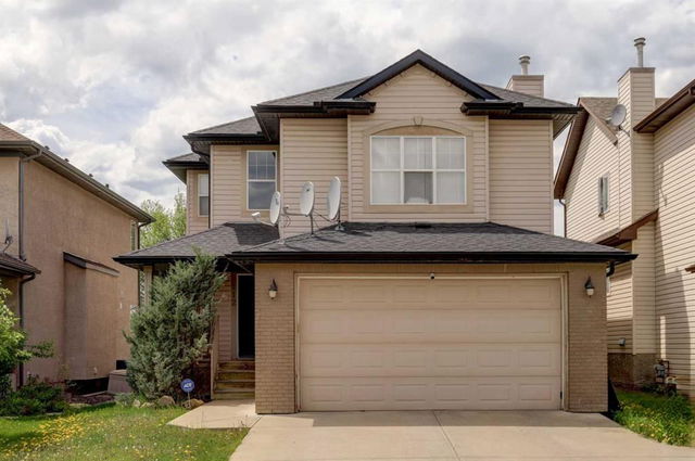 112 Cougarstone Manor