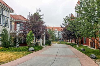 403 - 70 Royal Oak Plaza