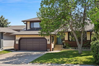 216 Scenic Hill Close NW