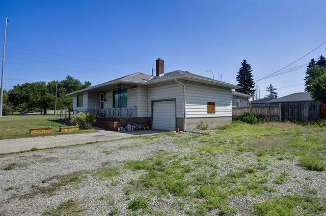 4 Laycock Drive