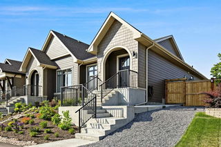 537 Marine Drive SE