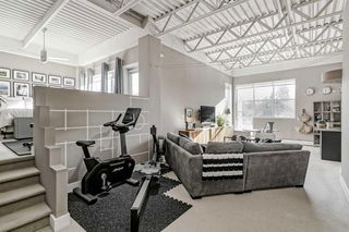 202 - 59 Glamis Drive