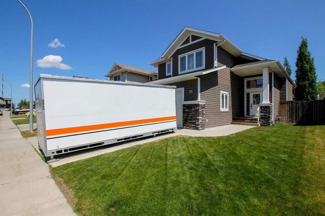 25 Sutherland Close