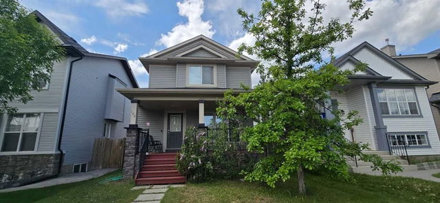 102 Evansford Grove NW