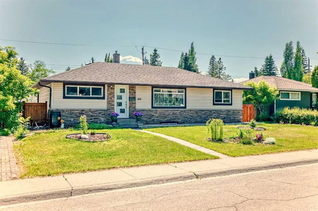 103 Warwick Drive SW