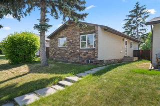 1316 Maitland Drive NE