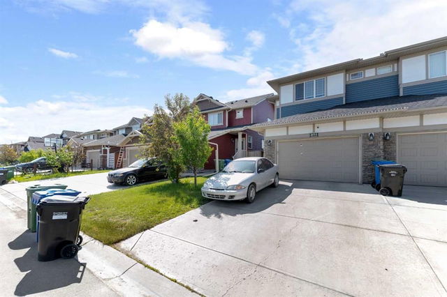 94 Saddlelake Terrace NE