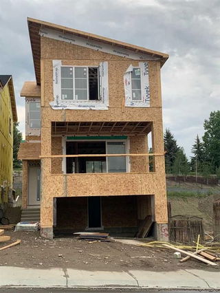 148 Crimson Ridge Place NW