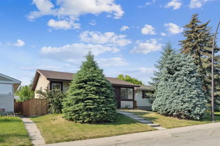264 Huntington Close NE