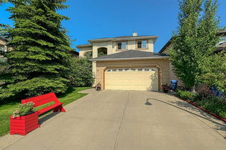 40 Royal Highland Court NW