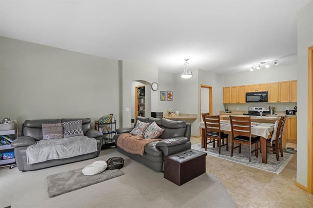 103 - 151 Panatella Landing NW