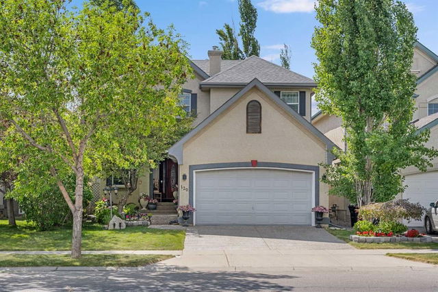 120 Cranston Drive SE
