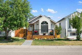 175 Coverton Close NE