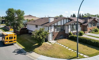 216 Templevale Road NE