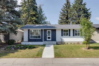 5328 La Salle Crescent SW