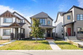 8 Copperpond Avenue SE