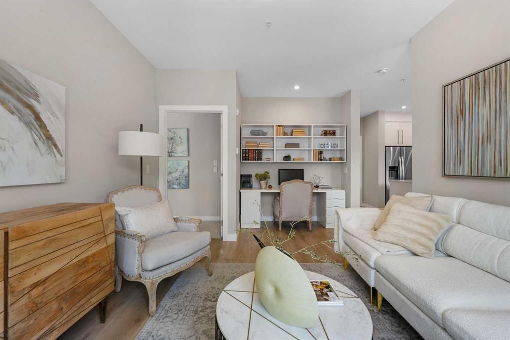 Listing Image 16