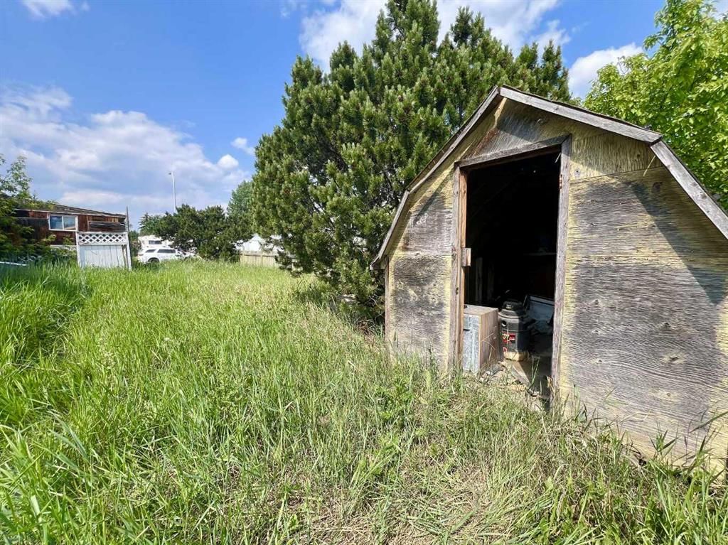 Listing Image 6