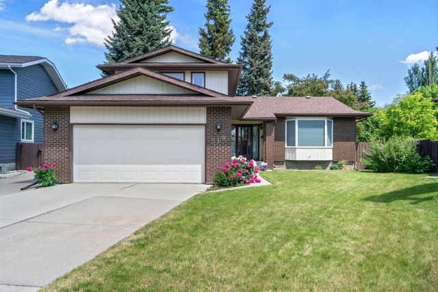 519 Dalcastle Mews NW