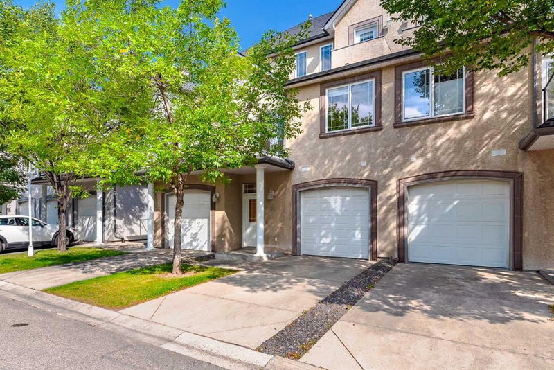 34 Simcoe Place SW, Calgary, T3H 4T8 | Image 3