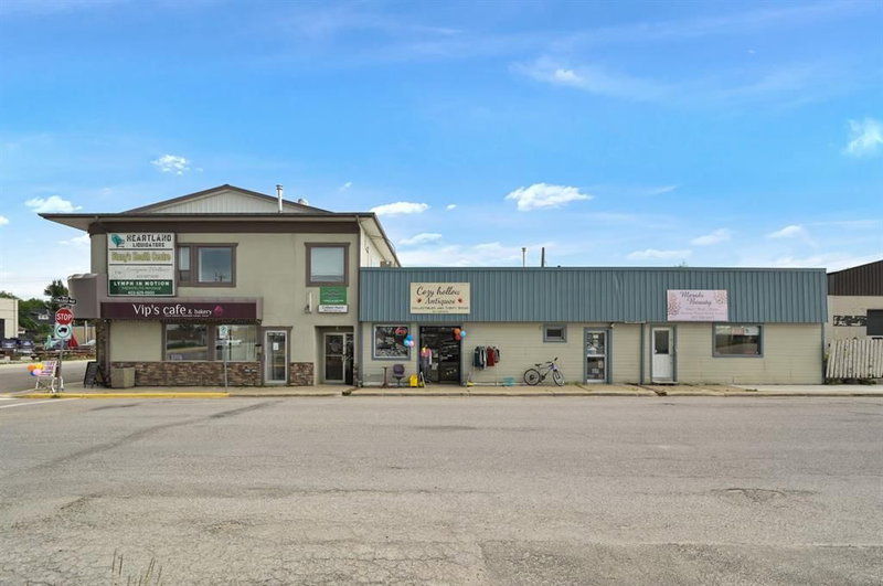 5001-05 49 Avenue, Olds, T4H1W9 | Image 2