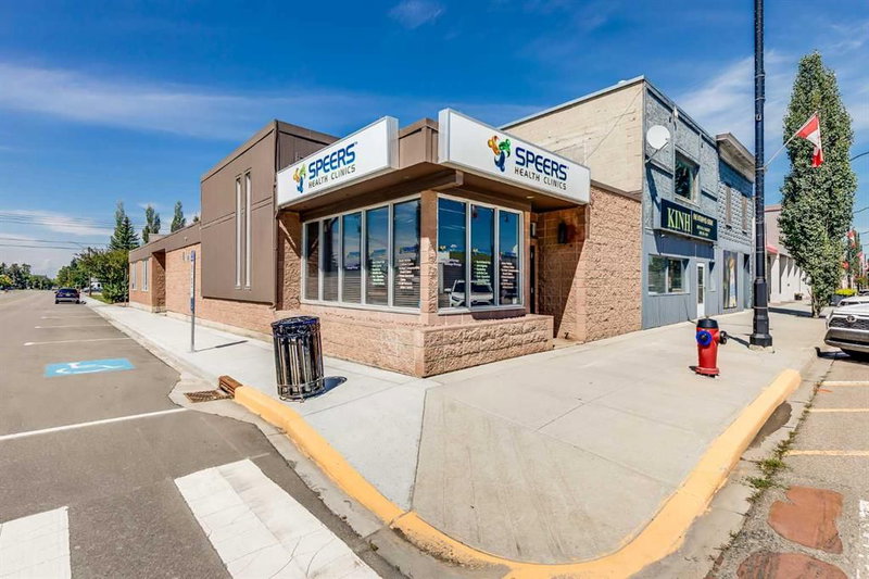 5120 50 Avenue, Olds, T4H 1A5 | Image 2