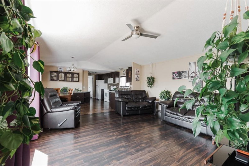 113 Mustang Road, Fort McMurray, T9H 5K5 | Image 3