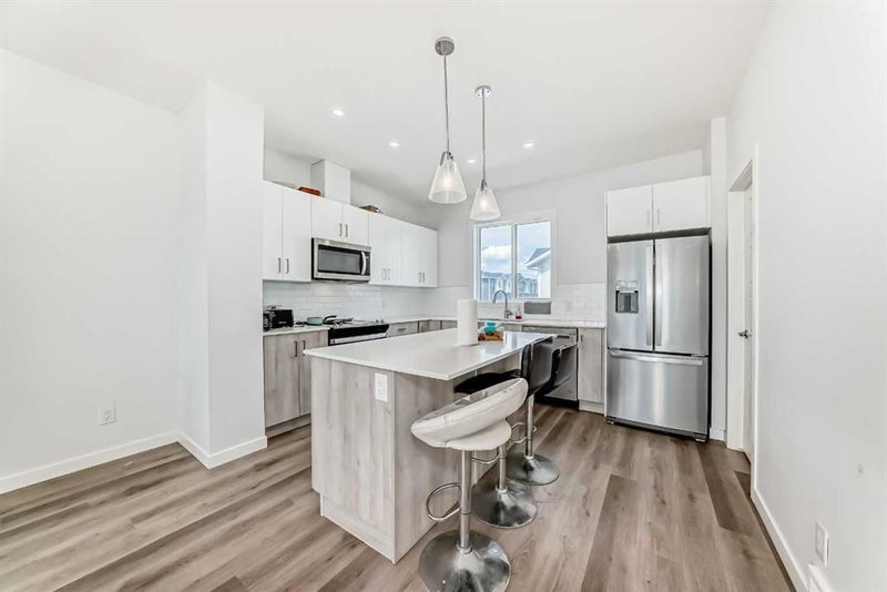 403 - 137 Red Embers Link NE, Calgary, T3N 2G4 | Image 2