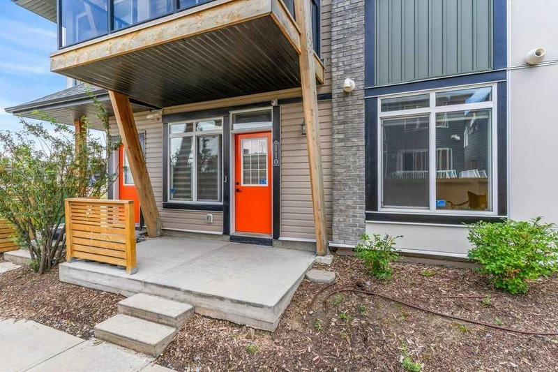110 Savanna Walk NE, Calgary, T3J 0Y2 | Image 2