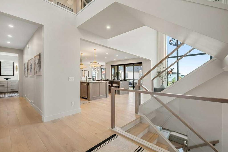 16 Chokecherry Rise, Rural Rocky View County, T3Z 0G3 | Image 2