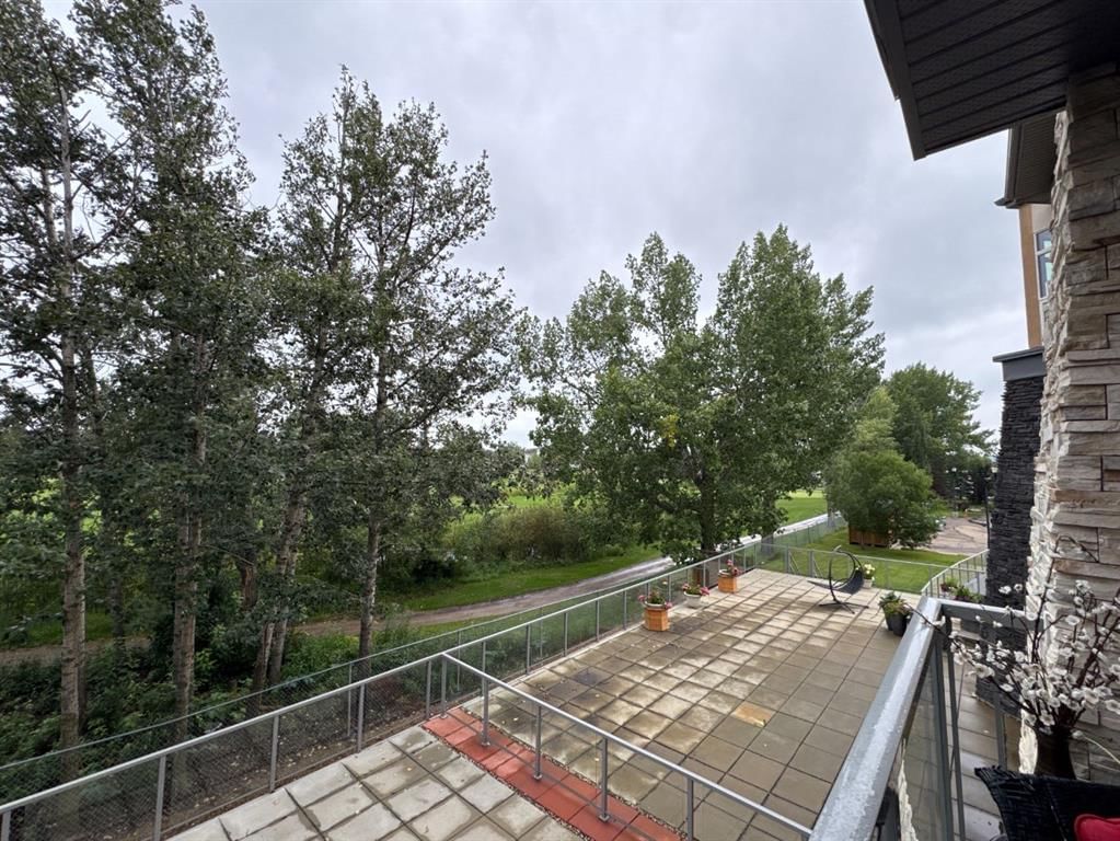 Listing Image 45